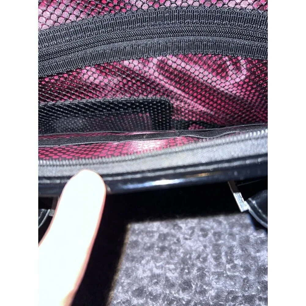 CABOODLES Black Patent Leather Carry On Makeup Bag Top Handles